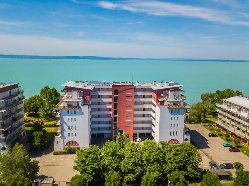Apartman 511 Siofok Ngoại thất bức ảnh